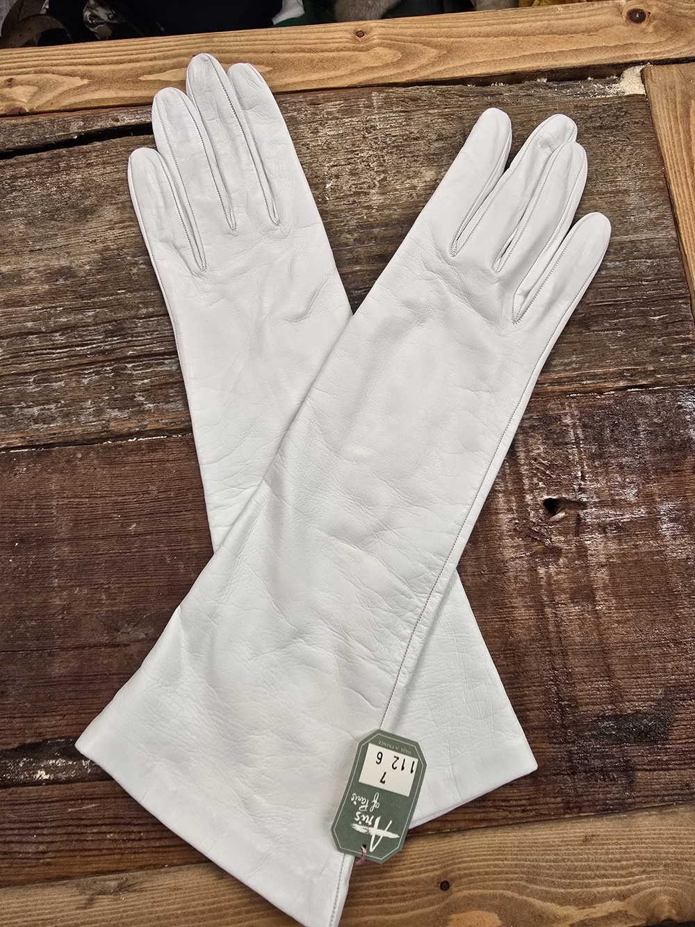 Classic White Long Leather Gloves - Unbranded